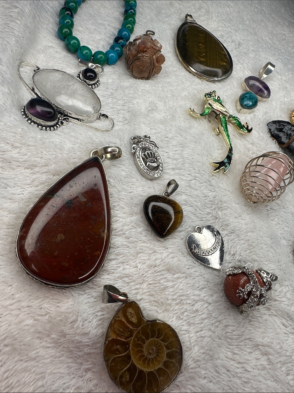 Crystal Gemstone Jewelry & Fossil Lot